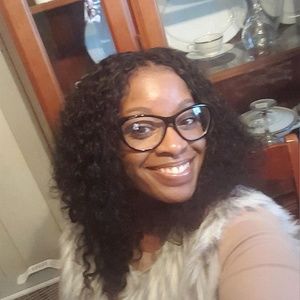 Meet your Posher, Latoya